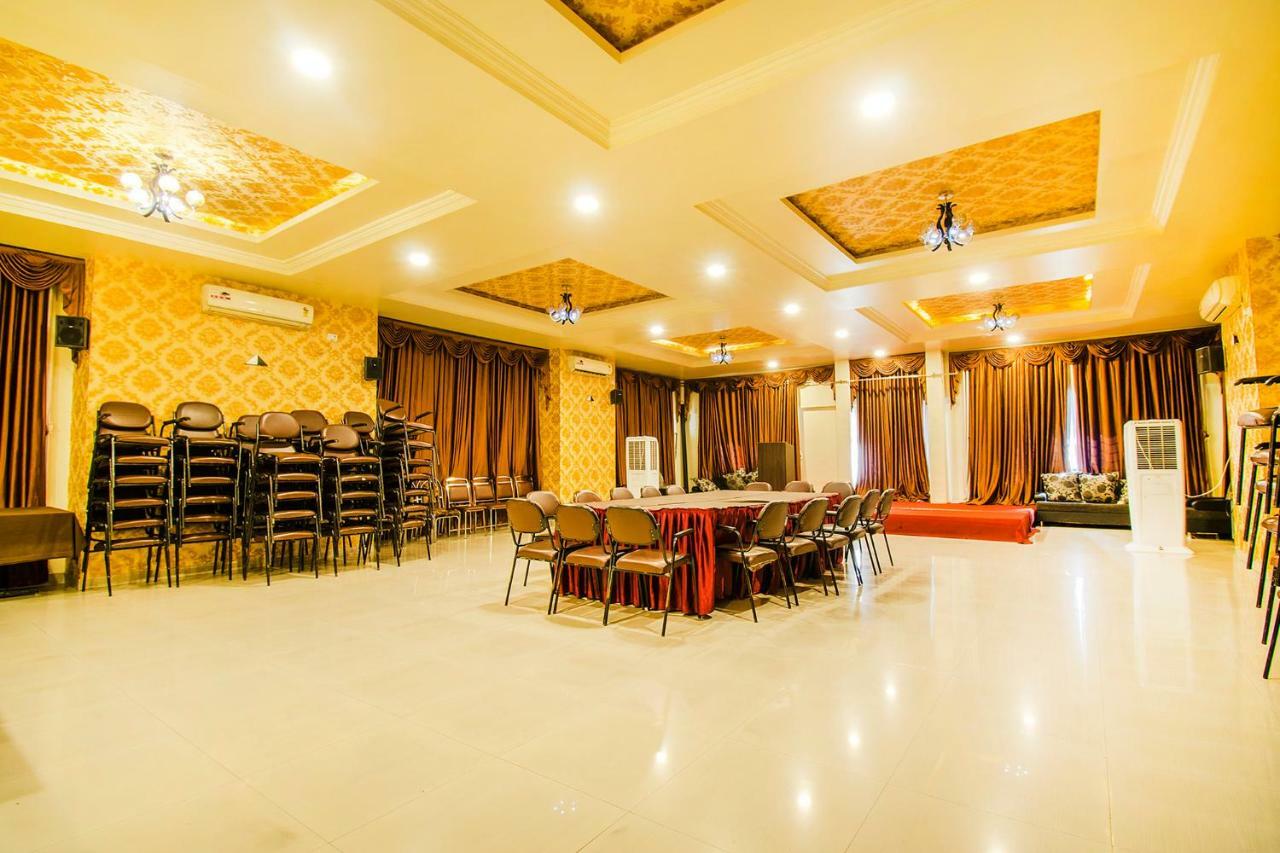 Fabhotel Prime Sanket Inn, Phoenix Mall Hinjawadi Exterior photo