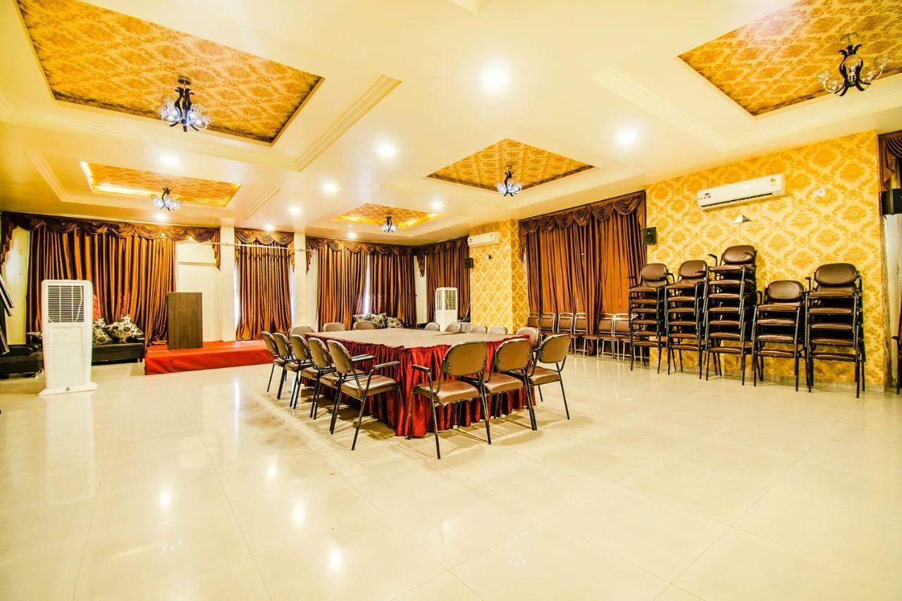 Fabhotel Prime Sanket Inn, Phoenix Mall Hinjawadi Exterior photo